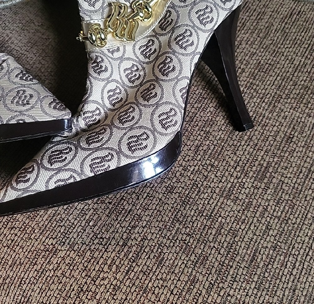 Women's Roccawear Monogram High Heel Boots with Gold Chain Detail - Picture 3 of 6